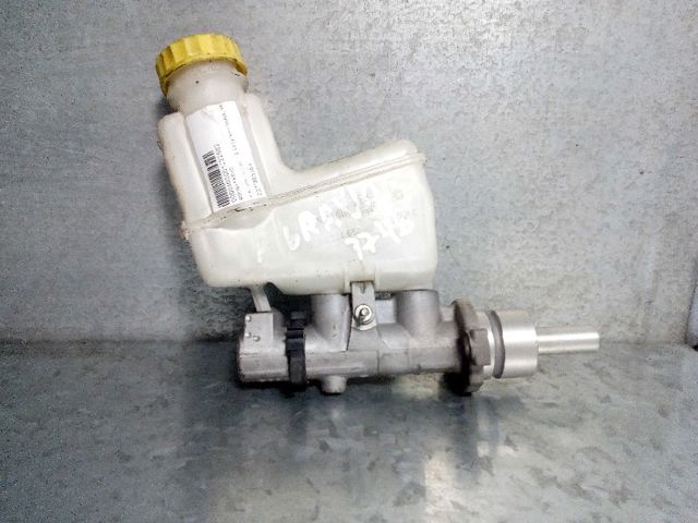 FIAT 77365184 Цилиндр тормозной главный в наличии Полтава