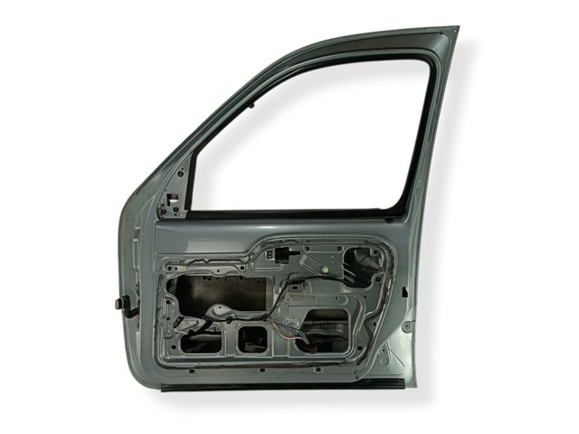 RENAULT 7751469313 Дверь передняя правая в наличии Днепр