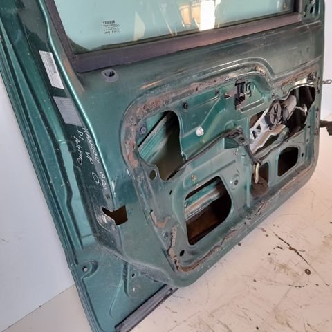 Porta dianteira esquerda Renault Kangoo 1 KC0, KC1