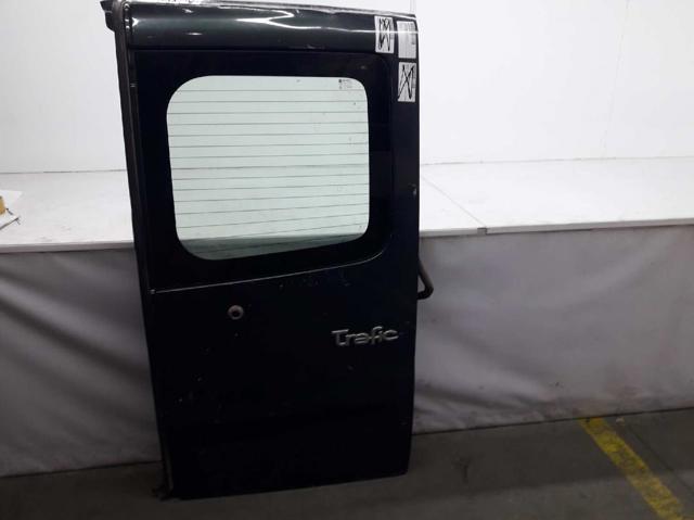 Porta batente traseira direita de furgão 7751472225 Renault (RVI)