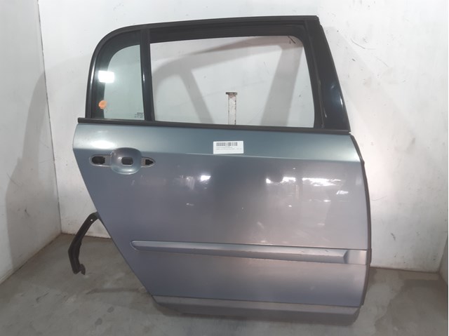 Porta traseira direita 7751472404 Renault (RVI)