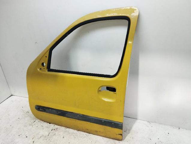 RENAULT 7751472432 Дверь передняя левая в наличии Львов