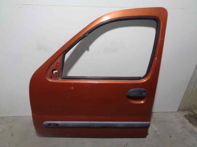 Porta dianteira esquerda 7751472432 Renault (RVI)