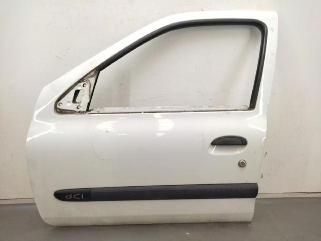 Porta dianteira esquerda 7751472474 Renault (RVI)