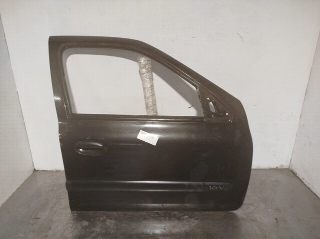 7751472476 Дверь передняя правая купить Чернигов