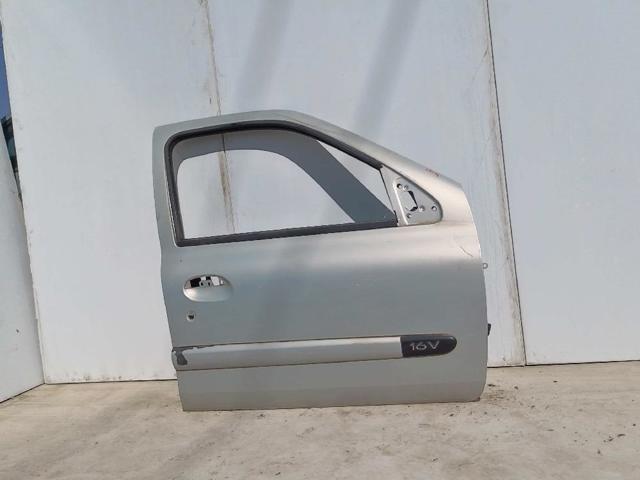 RENAULT 7751472476 Дверь передняя правая в наличии Черновцы