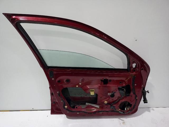 RENAULT 7751473046 Дверь передняя левая в наличии Черновцы