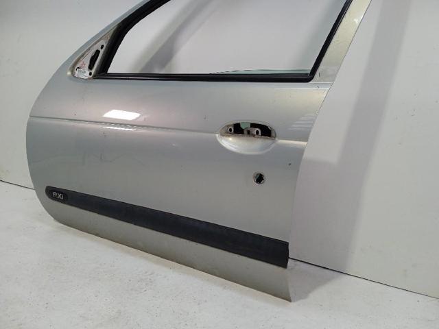 Porta dianteira esquerda Renault Megane 1 LA0, LA1
