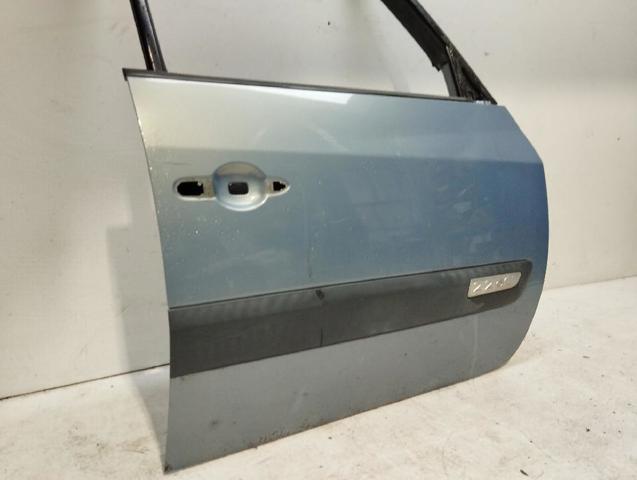 RENAULT 7751473098 Дверь передняя правая в наличии Львов