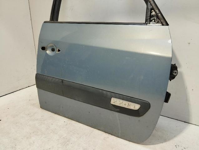 RENAULT 7751473098 Дверь передняя правая в наличии Львов