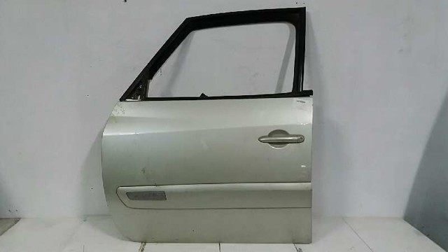 Porta dianteira esquerda 7751473099 RENAULT