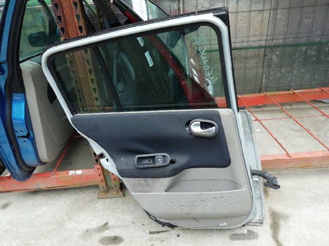 7751473732 RENAULT Дверь задняя левая купить в Николаев