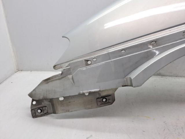RENAULT 7751474881 Крыло переднее левое в наличии Львов