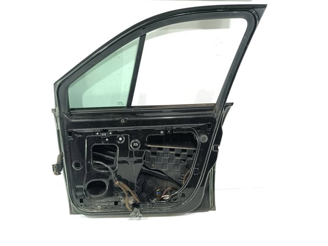 RENAULT 7751475407 Дверь передняя правая в наличии Черкассы