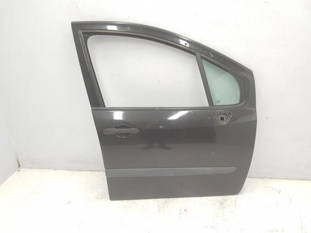 Porta dianteira direita 7751475518 Renault (RVI)