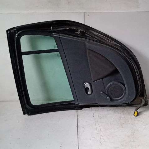RENAULT 7751476192 Дверь задняя правая в наличии Ровно