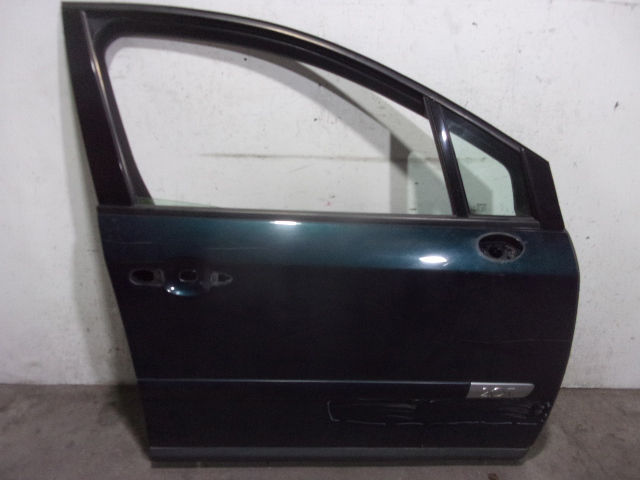 Porta dianteira direita 7751476828 Renault (RVI)