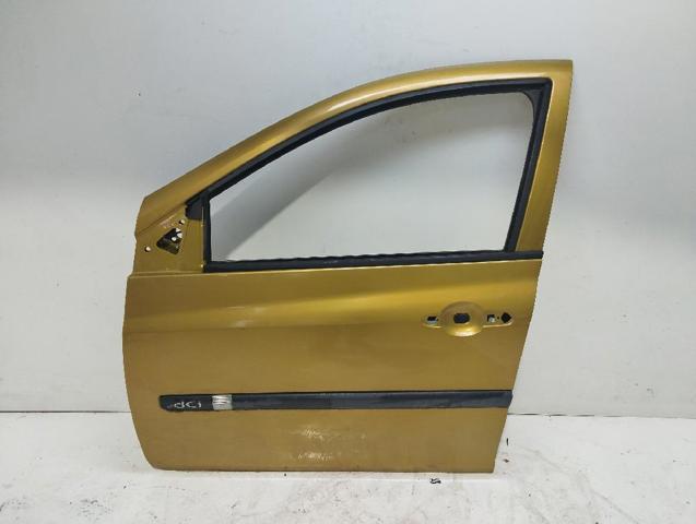 Porta dianteira esquerda 7751479112 RENAULT