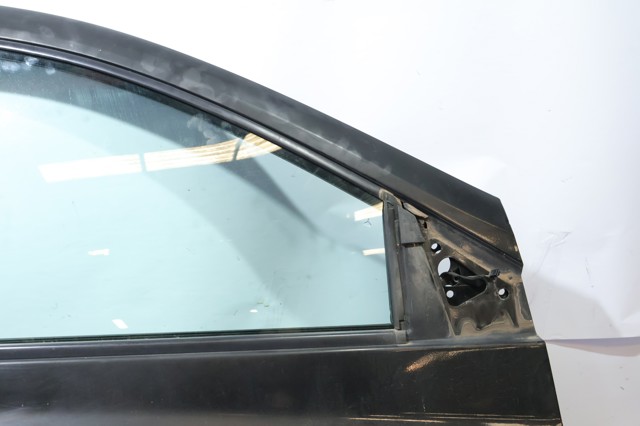 RENAULT 7751479113 Дверь передняя правая в наличии Черновцы