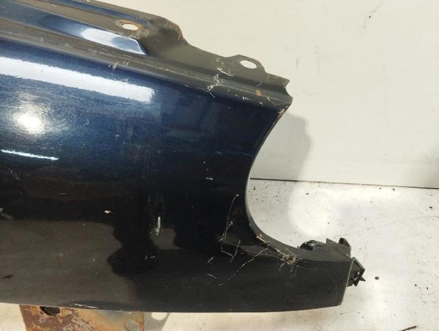RENAULT 7751698032 Крыло переднее правое в наличии Николаев
