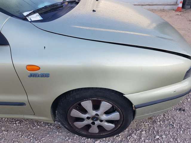 Pára-lama dianteiro direito 7769003 Fiat/Alfa/Lancia