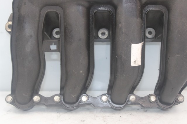BMW 7787318 Коллектор впускной в наличии Ровно