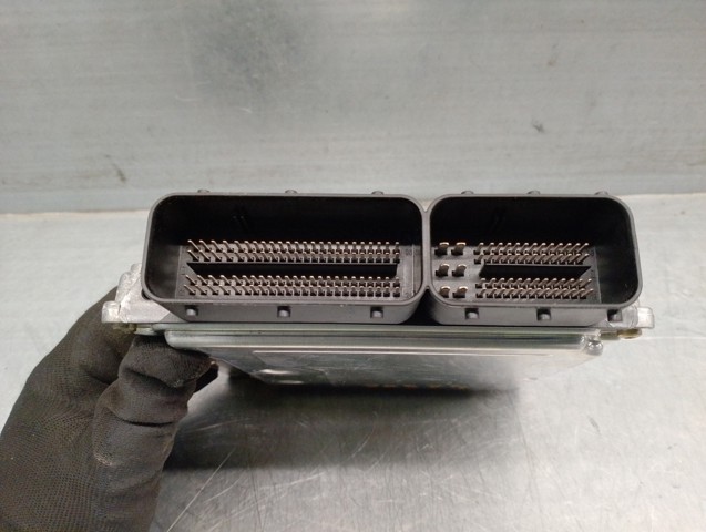 7789572 BMW Блок управления двигателем купить в Кривой Рог