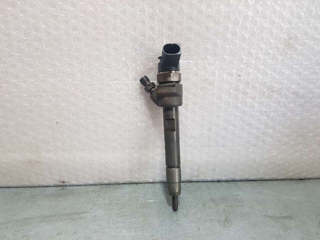 7798446 BMW Форсунка впрыска топлива купить в Чернигов
