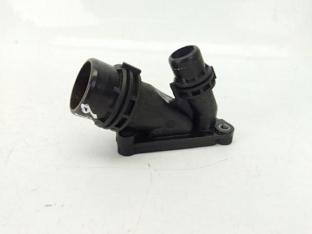 BMW 7800048 Фланец системы охлаждения (тройник) в наличии Житомир