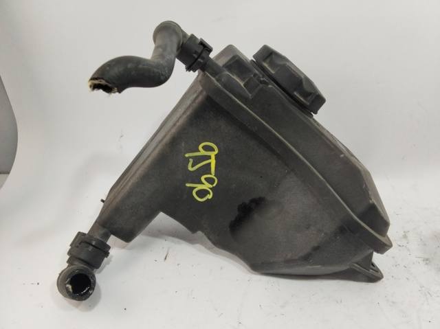 781059202 BMW Бачок системы охлаждения купить в Чернигов