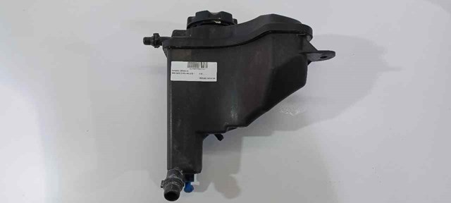 BMW 781059202 Бачок системы охлаждения в наличии Кривой Рог
