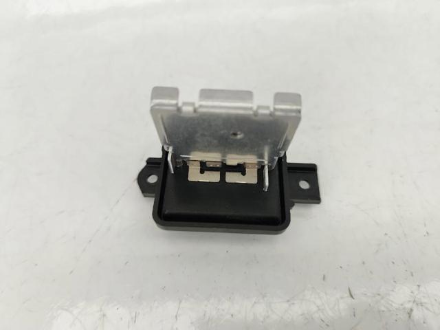 7810A284 Резистор печки купить Чернигов