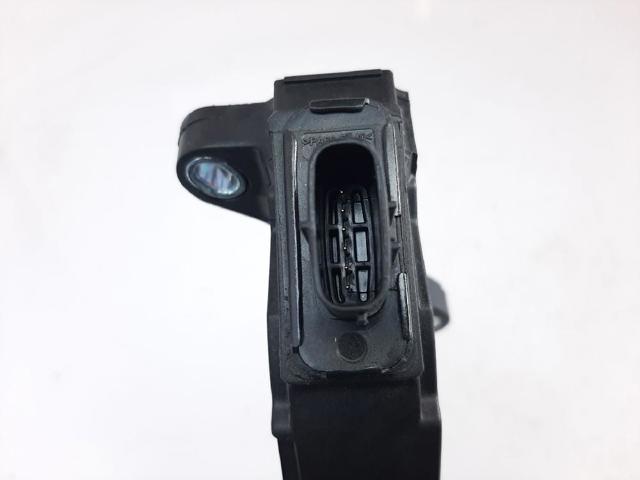 Pedal de gás (de acelerador) Toyota Yaris P13