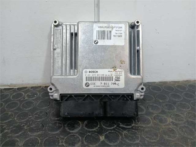 7811700 BMW Блок управления двигателем купить в Ужгород