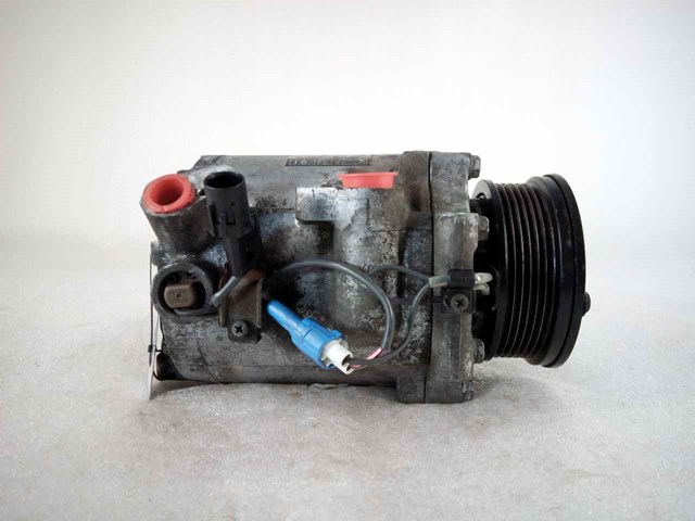 Compressor de ar condicionado para Mitsubishi Lancer VIII Lancer sedan (cy0) 2.0 di-d cat / 0.07 - ... BWC 7813A091
