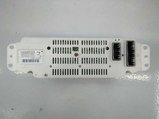 MITSUBISHI 7820B247XA Блок управления режимами отопления/кондиционирования в наличии Чернигов