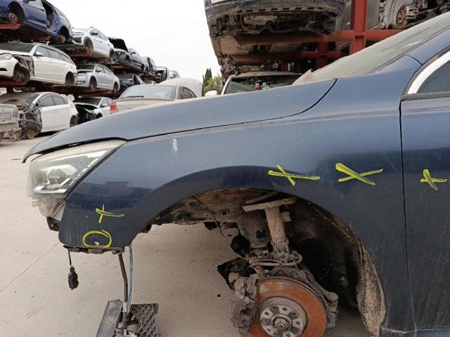 PEUGEOT 7840CA Крыло переднее левое в наличии Харьков