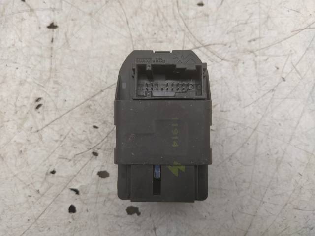 Pára-lama dianteiro esquerdo Peugeot 206 2E, K