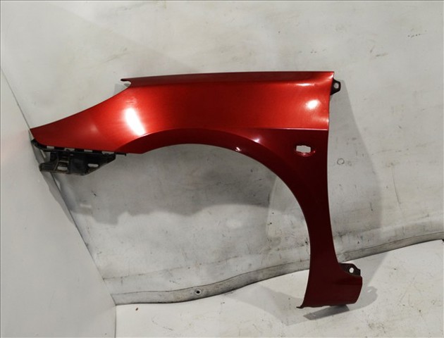 Pára-lama dianteiro esquerdo 7840K8 PEUGEOT