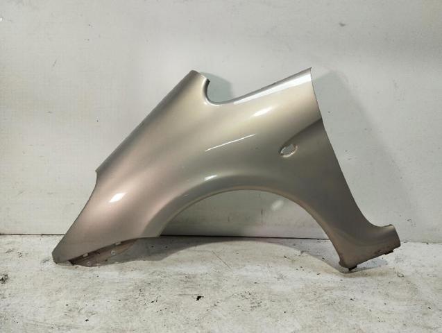 Pára-lama dianteiro esquerdo 7840Q0 PEUGEOT