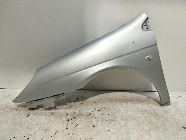 Pára-lama dianteiro esquerdo 7840Q2 PEUGEOT