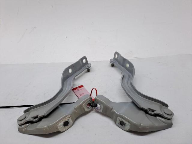 79110J9000 HYUNDAI Петля капота левая купить в Николаев