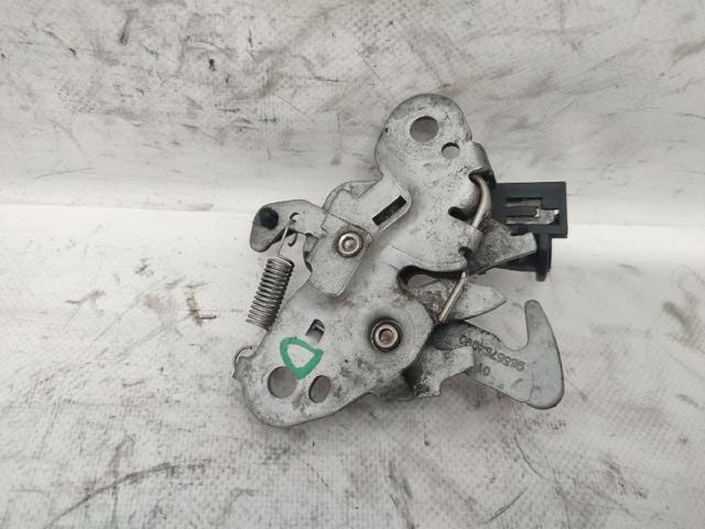 Fecho da capota Peugeot 407 6D