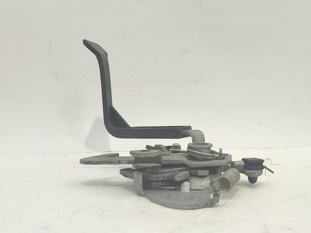 Fecho da capota Peugeot 407 6D