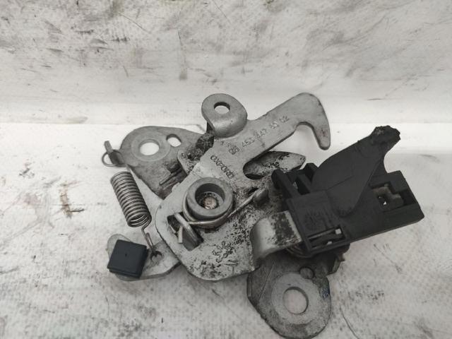 Fecho da capota Peugeot 407 6D