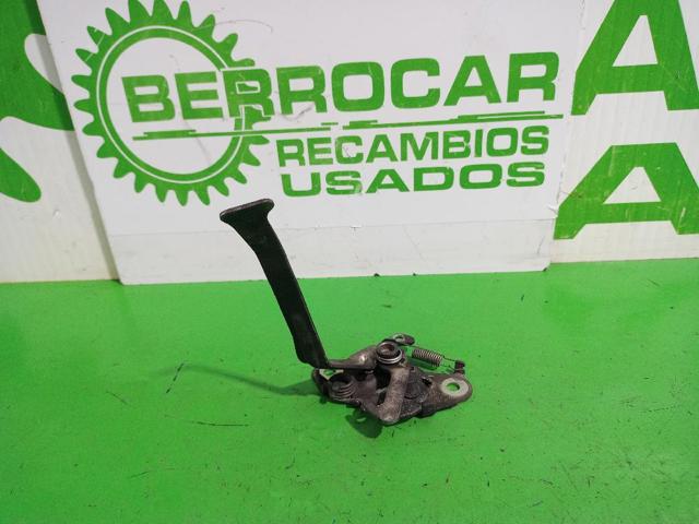 7934C6 PEUGEOT Замок капота купить в Черновцы