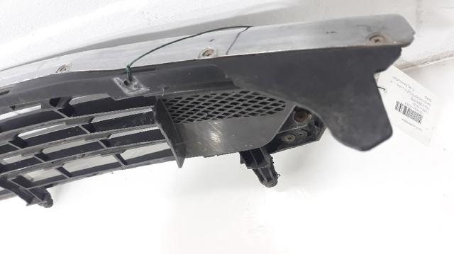 SSANG YONG 7943008001LAM Решетка радиатора в наличии Ровно