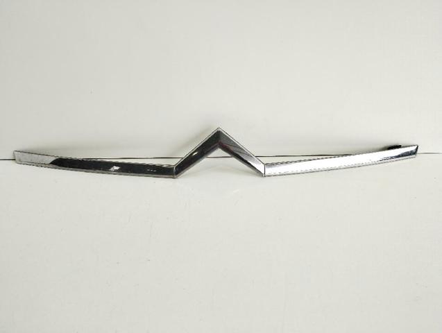 PEUGEOT 796622 Накладка (рамка) решетки радиатора в наличии Львов