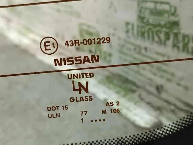 NISSAN 79700EB304 Заднее стекло в наличии Украина
