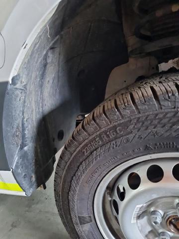 7C0809958G VAG Подкрылок крыла переднего правый купить в Киев